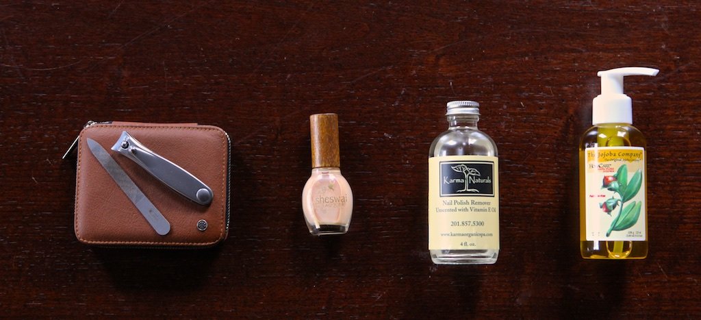 mother's day manicure gift basket idea with jojoba