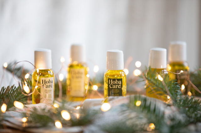 Give the Gift of Glow: HobaCare Holiday Packs! Discover the perfect gift for everyone on your list.  Holiday Gift Packs are available in both 1 & 4 oz sizes and ship for FREE. Take the stress out of holiday gifting, these little gift packs are great for hostess gifts, teacher gifts, stocking stuffers...
shop now: https://bit.ly/3NUsjhJ